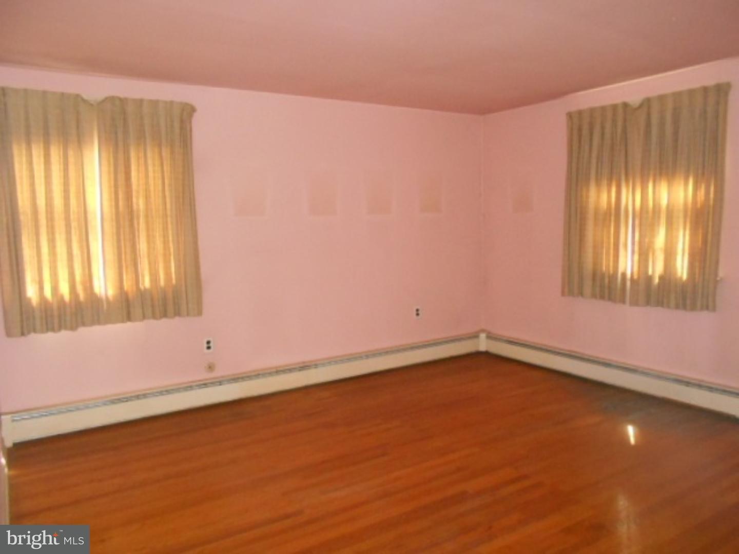 723 Pine Ridge Road Media, PA 19063 - Photo 14 of 20 Bedroom 4