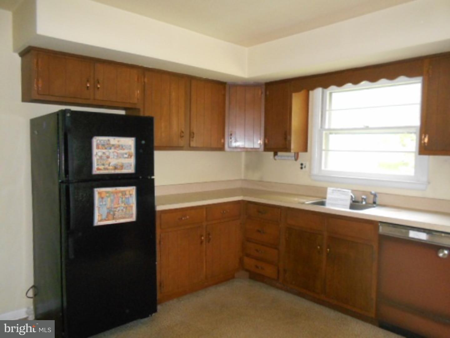 723 Pine Ridge Road Media, PA 19063 - Photo 5 of 20 Kitchen