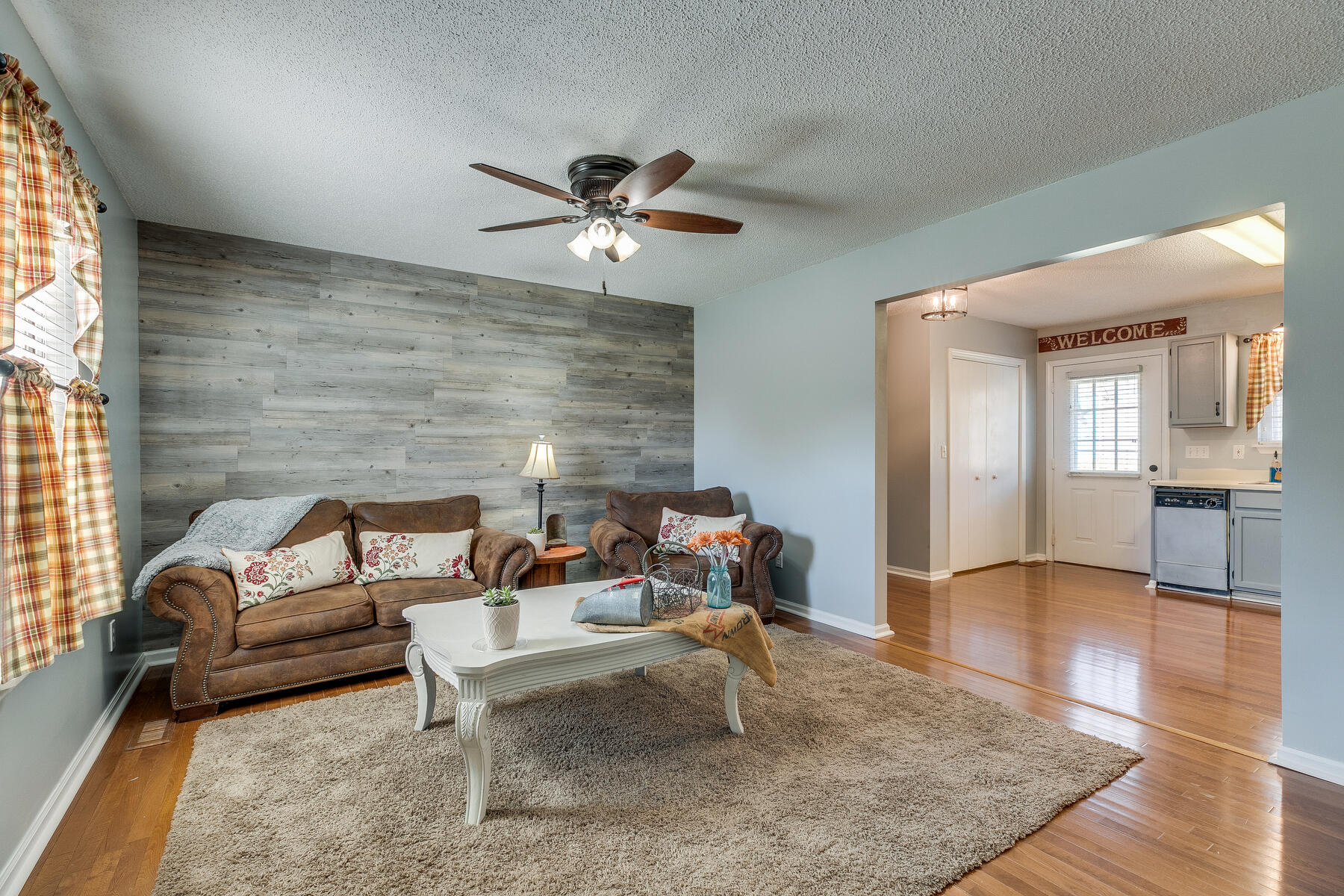 527 Hales Chapel Road Gray, TN 37615 - Photo 14 of 39 008
