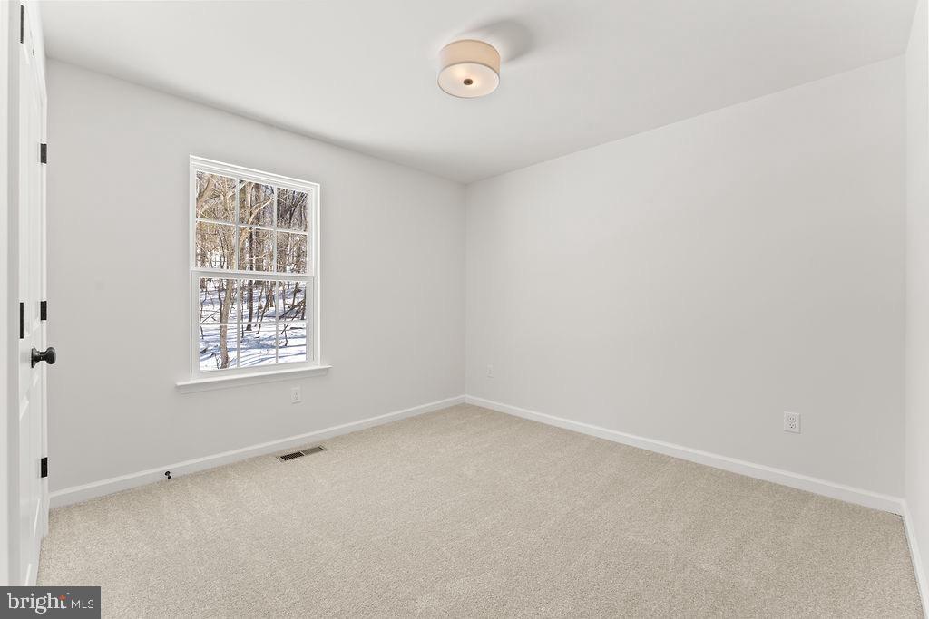 18289 Cameron Road Gordonsville, VA 22942 - Photo 29 of 71 an empty room with a window
