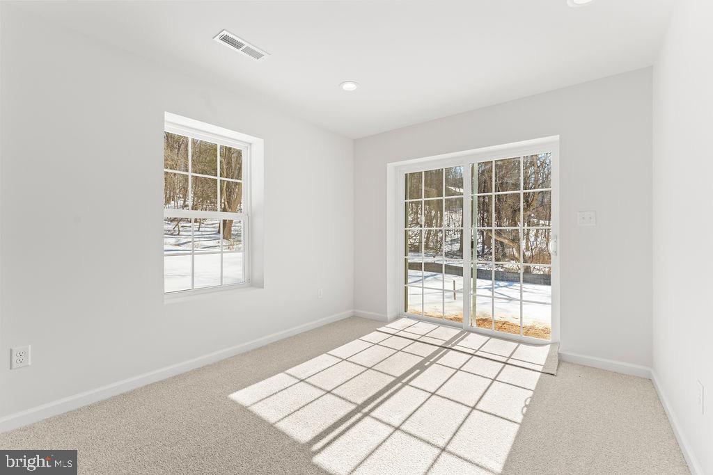 18289 Cameron Road Gordonsville, VA 22942 - Photo 36 of 71 an empty room with windows