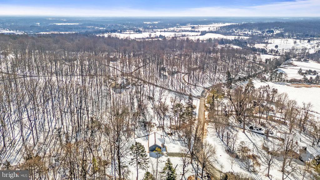 18289 Cameron Road Gordonsville, VA 22942 - Photo 58 of 71 a view of city and mountain