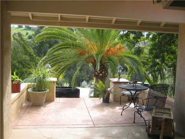 2988 Live Oak Park Road Fallbrook, CA 92028 - Photo 4 of 6