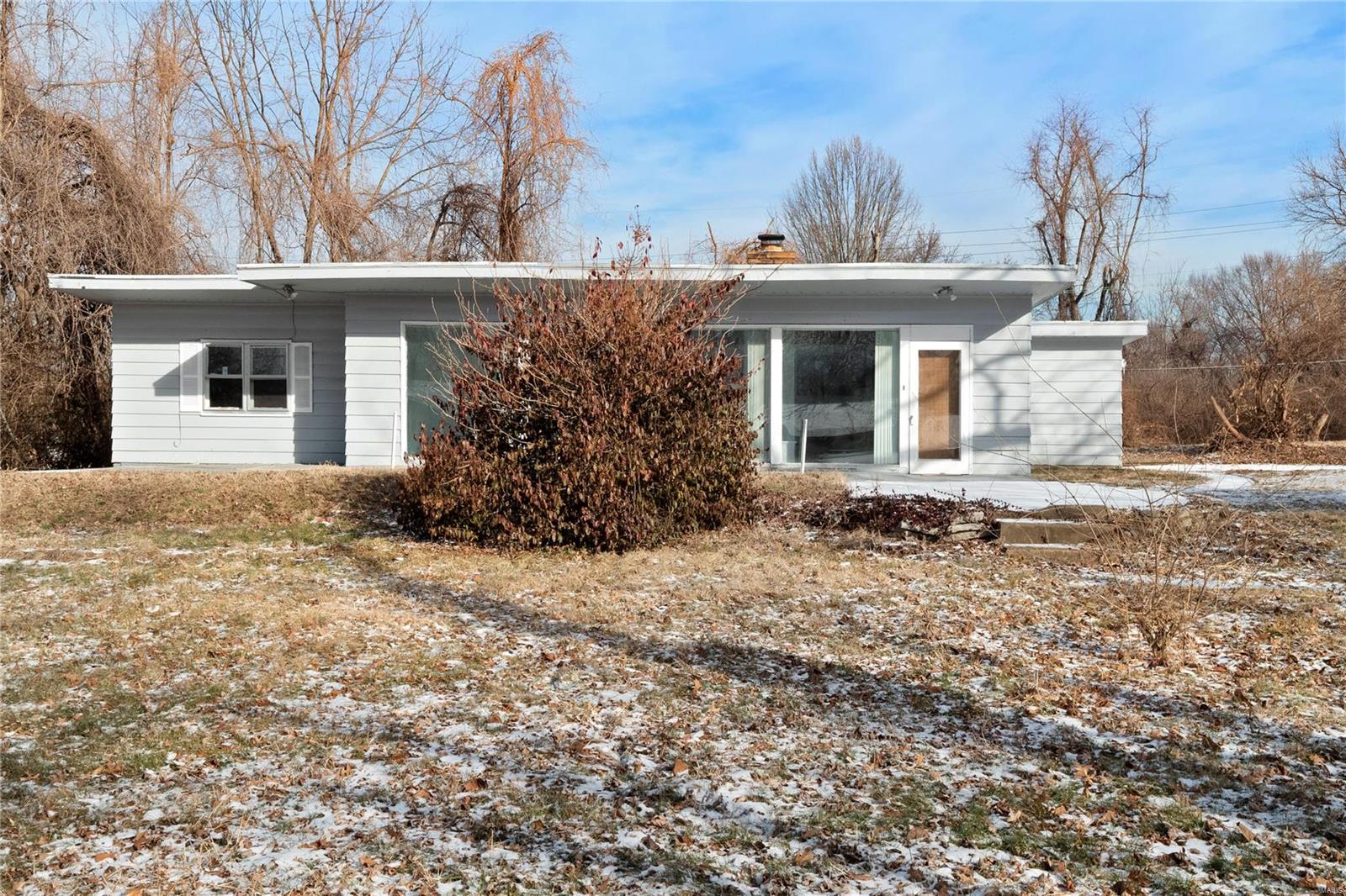 548 Chambers Road St. Louis, MO 63137 - Photo 11 of 13 Gallery Image 11