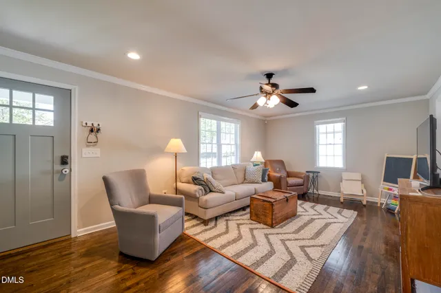 $2,150 | 135 Maywood Avenue, Raleigh, NC 27603