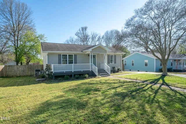 $2,150 | 135 Maywood Avenue, Raleigh, NC 27603