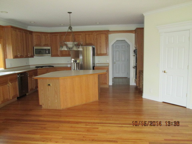 2720 Willow Ridge Drive Naperville, IL 60564 - Photo 5 of 21