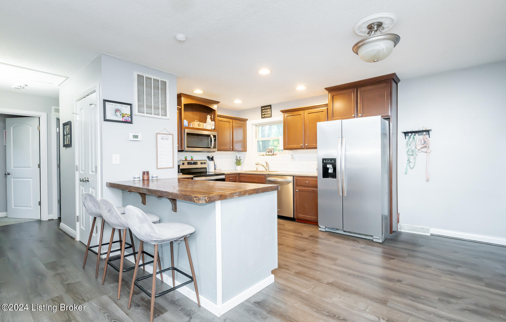 523 Monin Road Elizabethtown, KY 42701 - Photo 6 of 25 523 Monin Rd (13)