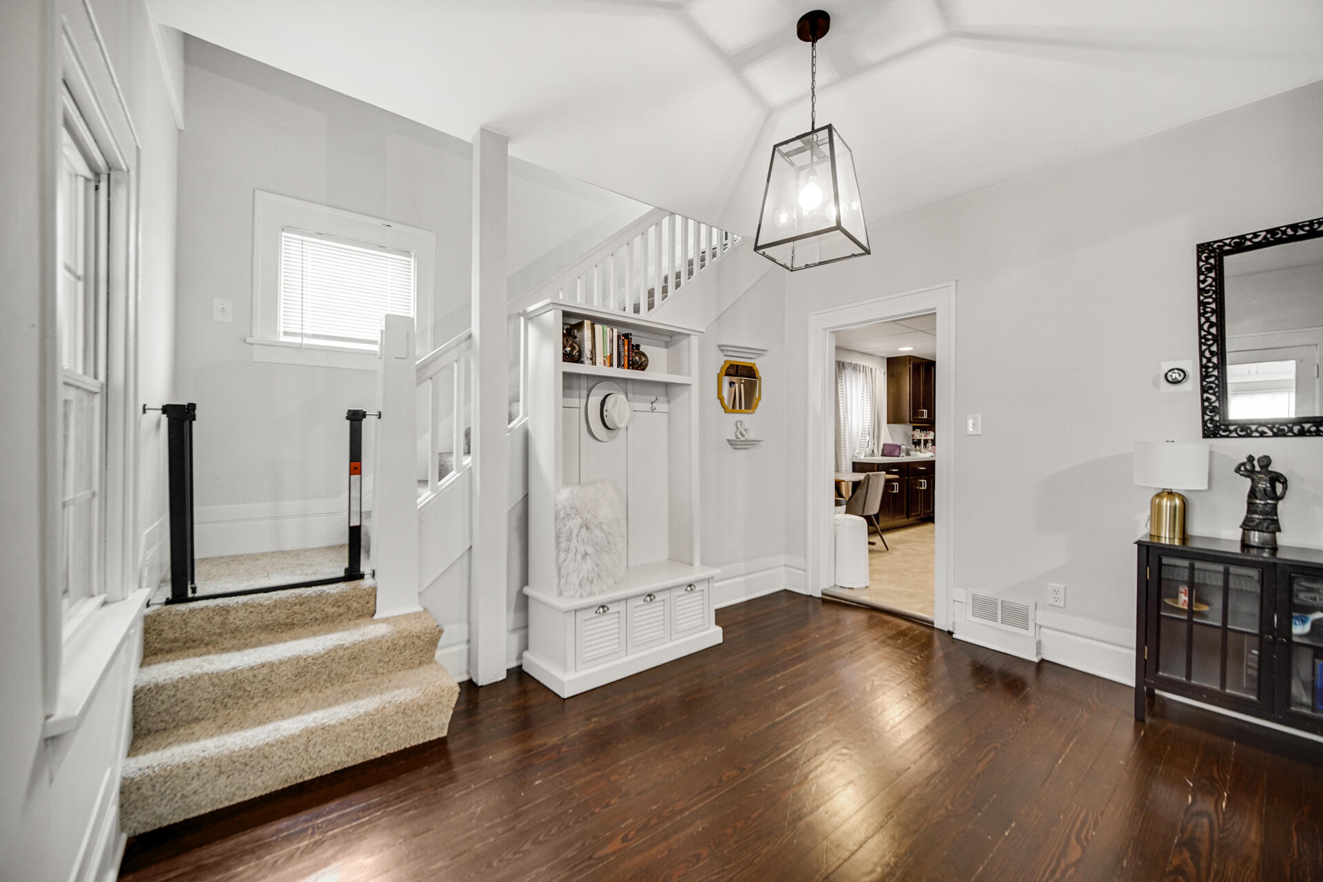 616 Thomas Street Crown Point, IN 46307 - Photo 11 of 29 1920x1280