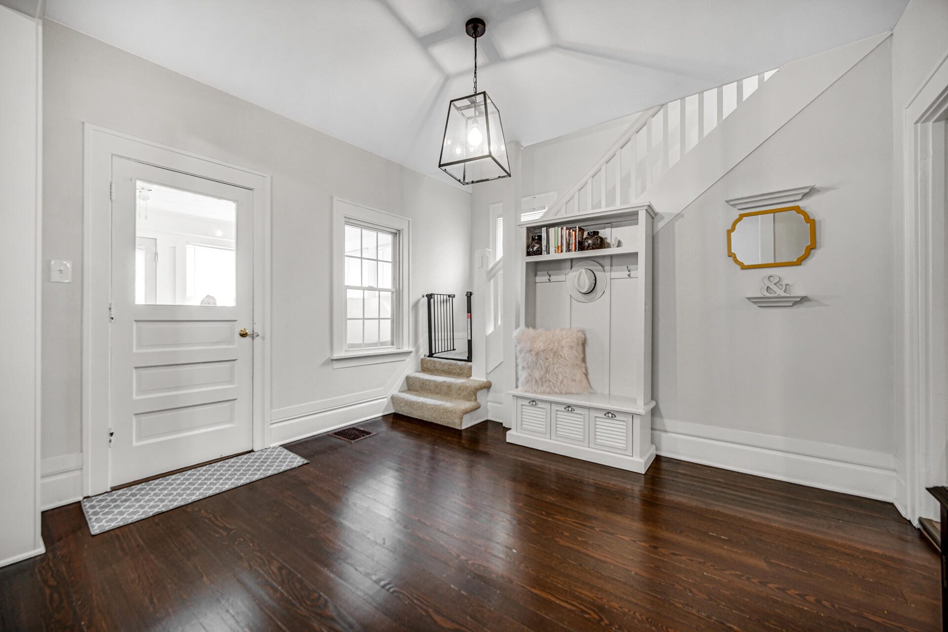 616 Thomas Street Crown Point, IN 46307 - Photo 10 of 29 1920x1280