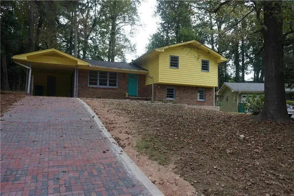 $2,100 | 3450 Casa Woods Lane, Clarkston, GA 30021