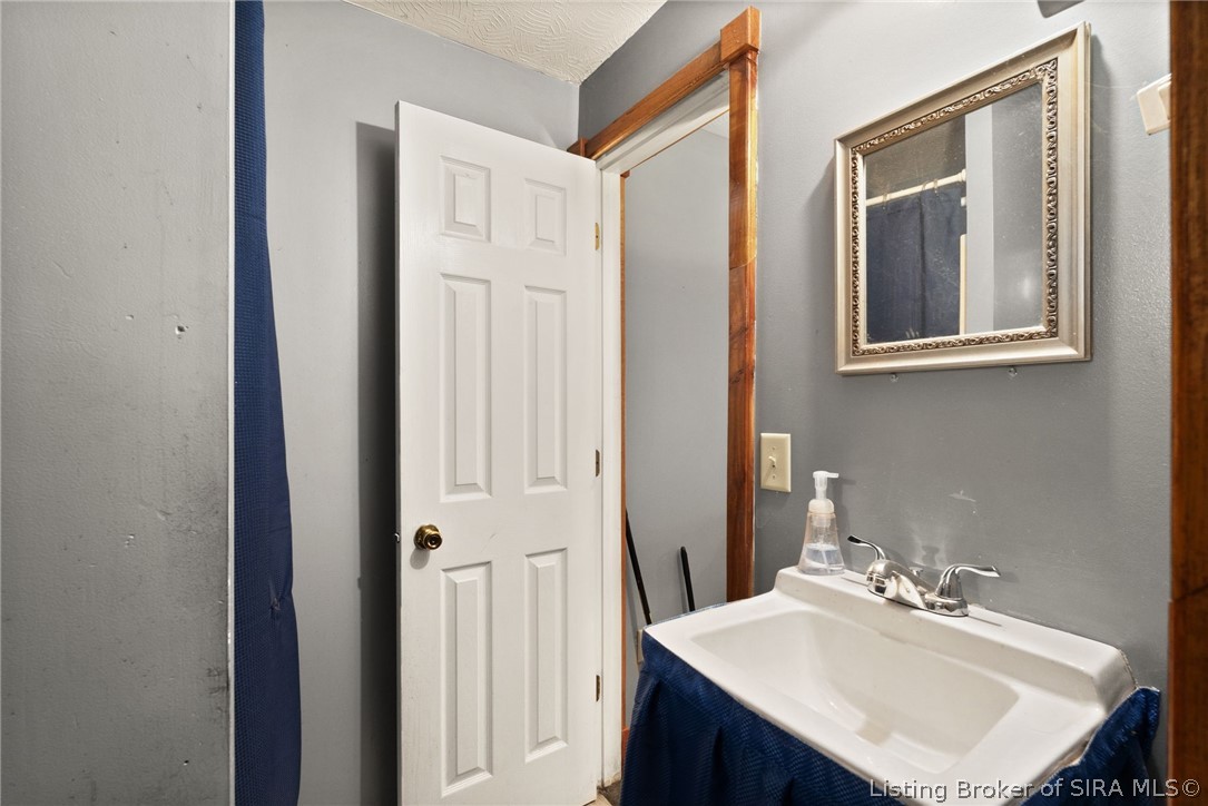 2439 A Ditney Ridge Road Bedford, IN 47421 - Photo 40 of 72 Gallery Image 40