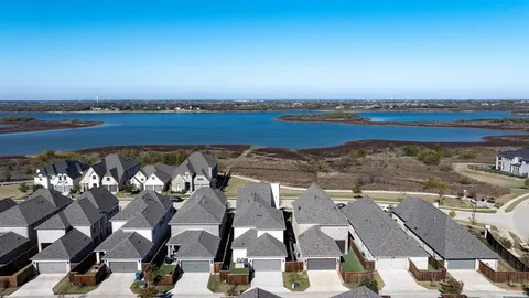$950,000 | 8533 Western, The Colony, TX 75056