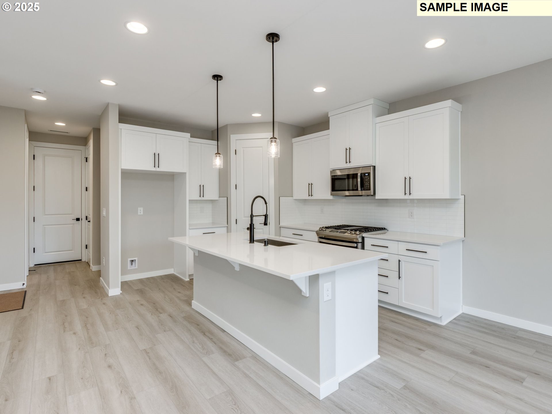 740 Northwest 178th Street Ridgefield, WA 98642 - Photo 2 of 25