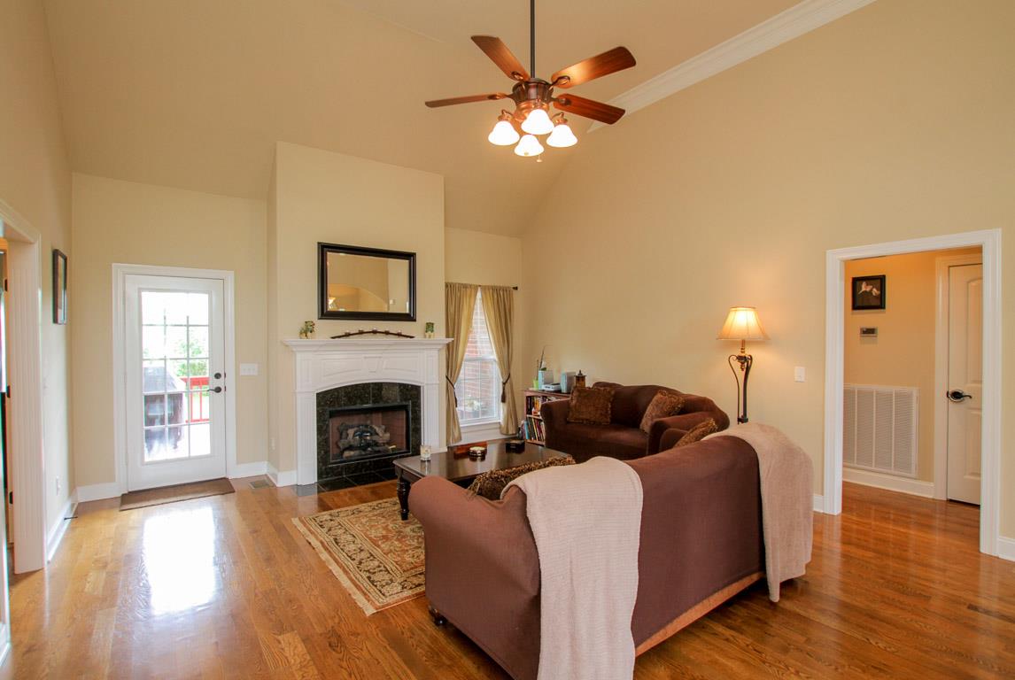 427 Quarry Road Gallatin, TN 37066 - Photo 10 of 27 Gallery Image 10