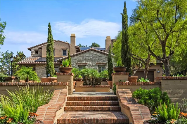 $3,599,000 | 6 Pistoria Lane, Ladera Ranch, CA 92694