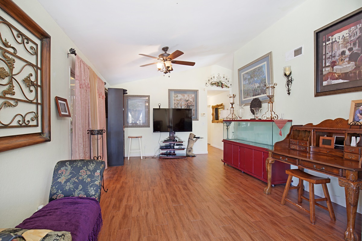 731 Butterfield Road Oceanside, CA 92057 - Photo 7 of 25