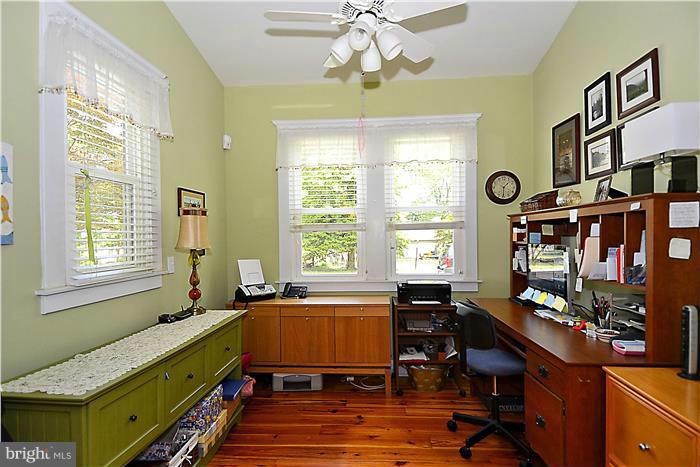 26 Decatur Avenue Annapolis, MD 21403 - Photo 13 of 30 OFFICE/PLAYROOM ETC. MAIN LEVEL