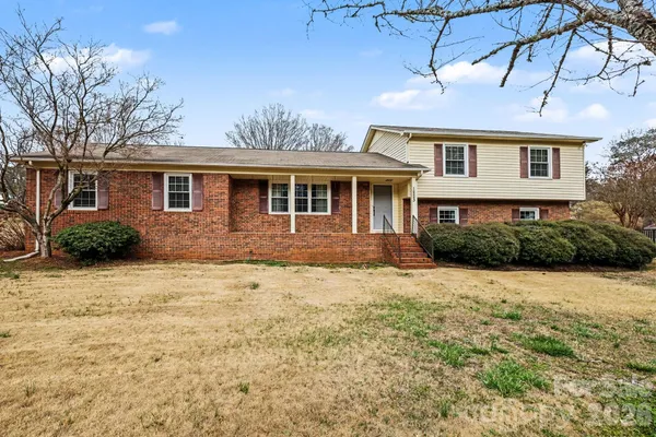 $345,000 | 1223 Pinedale Road, Lancaster, SC 29720