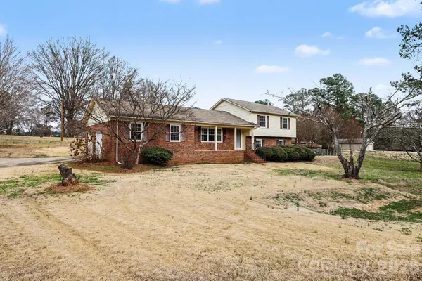 $345,000 | 1223 Pinedale Road, Lancaster, SC 29720
