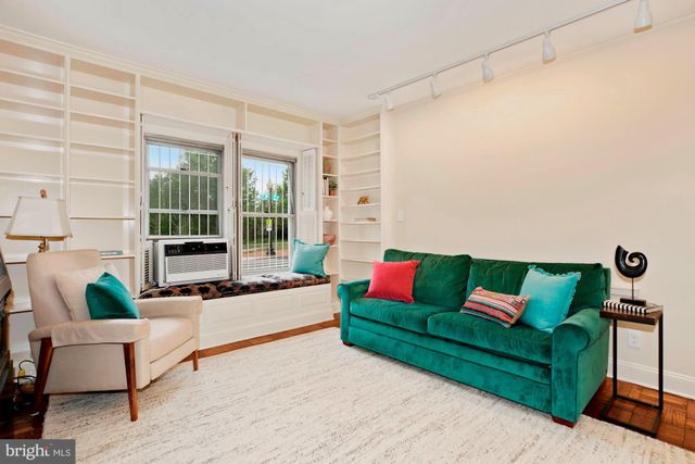 $647,300 | 2500 Q Street Northwest, Unit 133, Washington, DC 20007