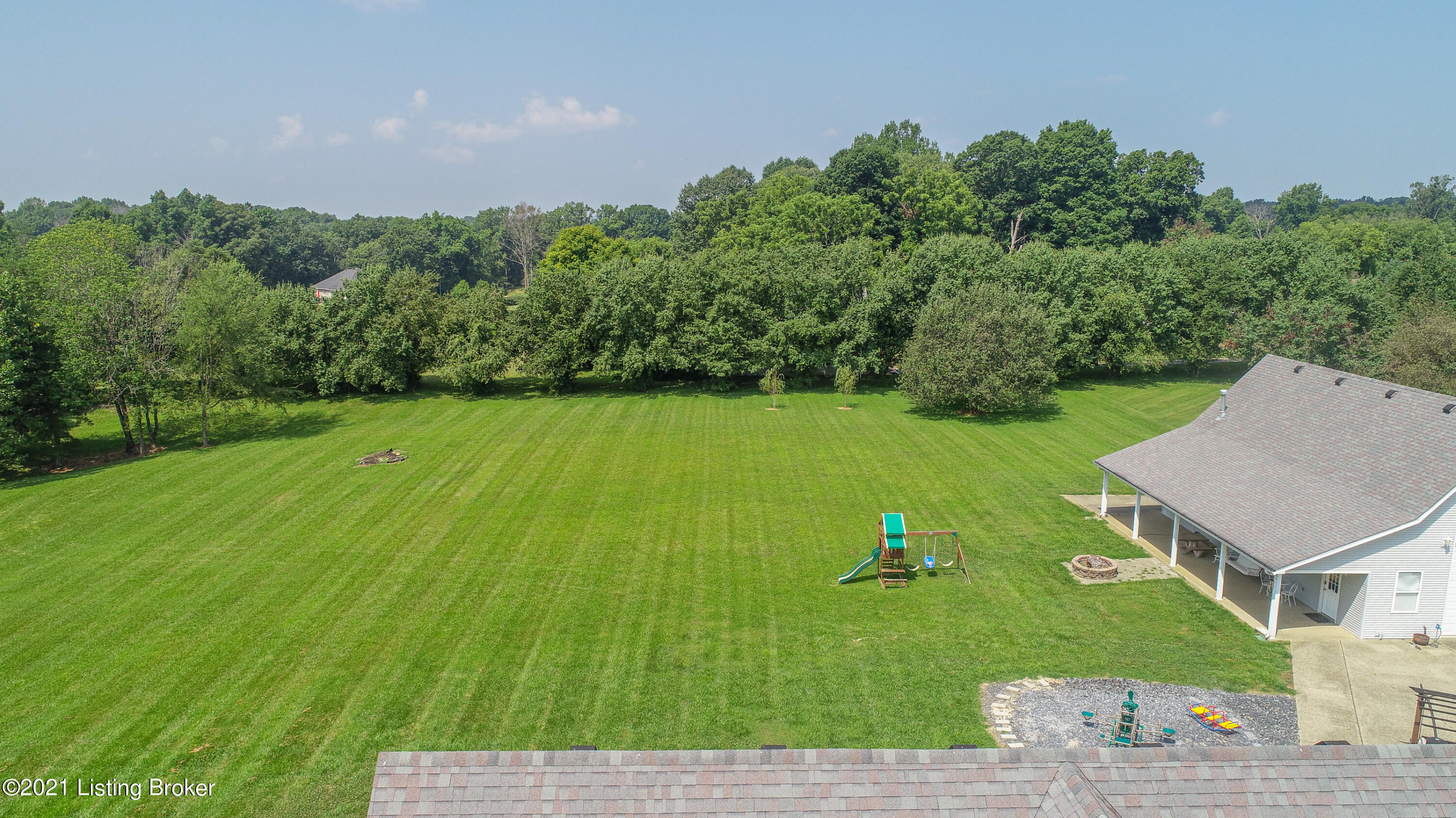 587 West Laurel River Road Shepherdsville, KY 40165 - Photo 65 of 71 587 W Laurel River Dr Shep-49