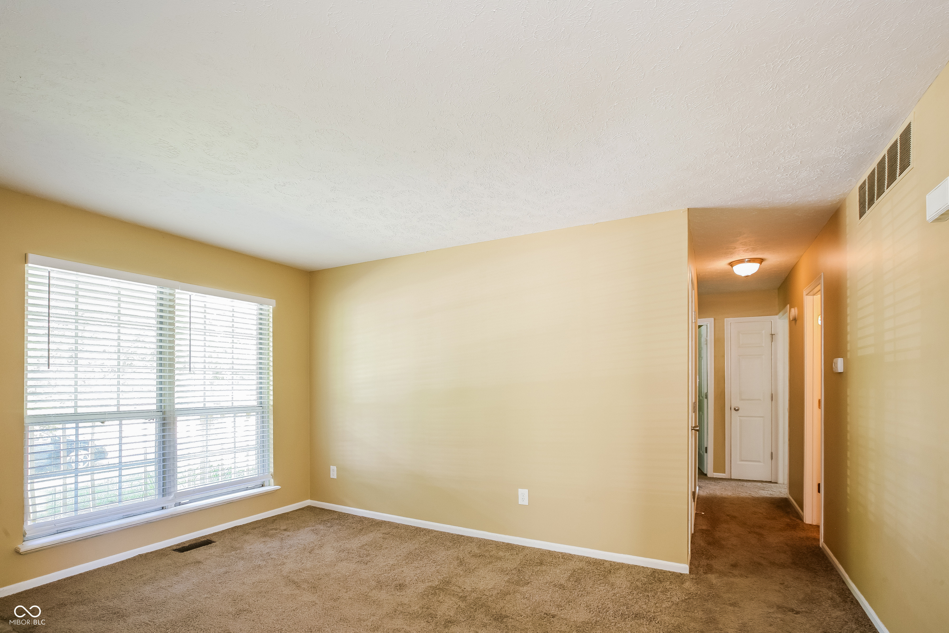 6456 Apollo Way Indianapolis, IN 46278 - Photo 4 of 16