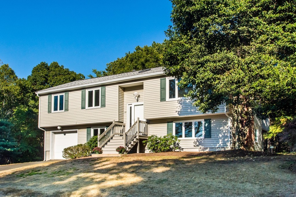 29 Borderland Road Sharon, MA 02067 - Photo 2 of 30 Gallery Image 2