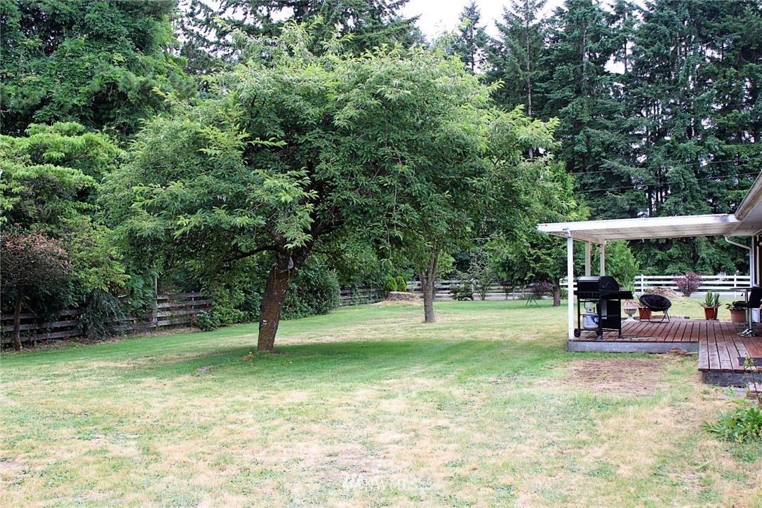 7931 186th Avenue Southwest Rochester, WA 98579 - Photo 3 of 24