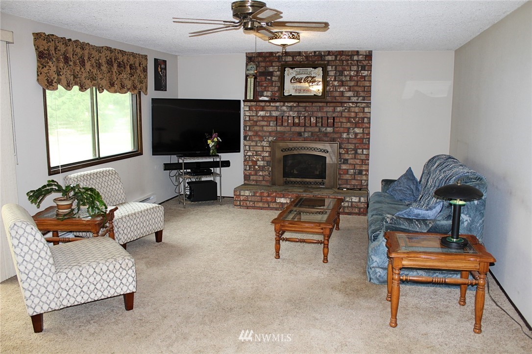 7931 186th Avenue Southwest Rochester, WA 98579 - Photo 7 of 24