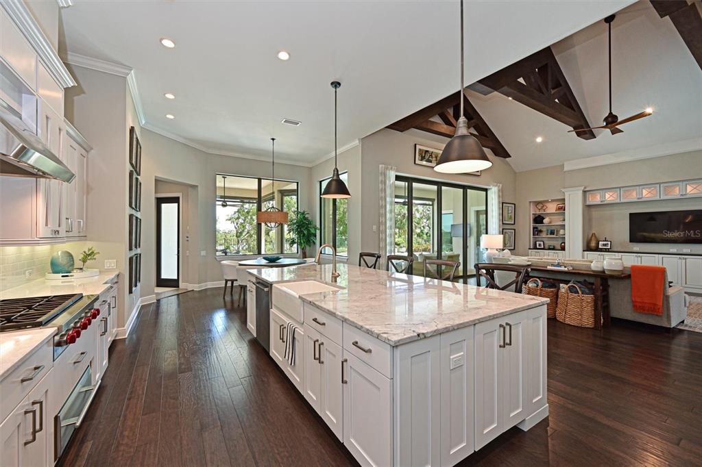 11807 Rive Isle Run Parrish, FL 34219 - Photo 12 of 57 Gallery Image 12