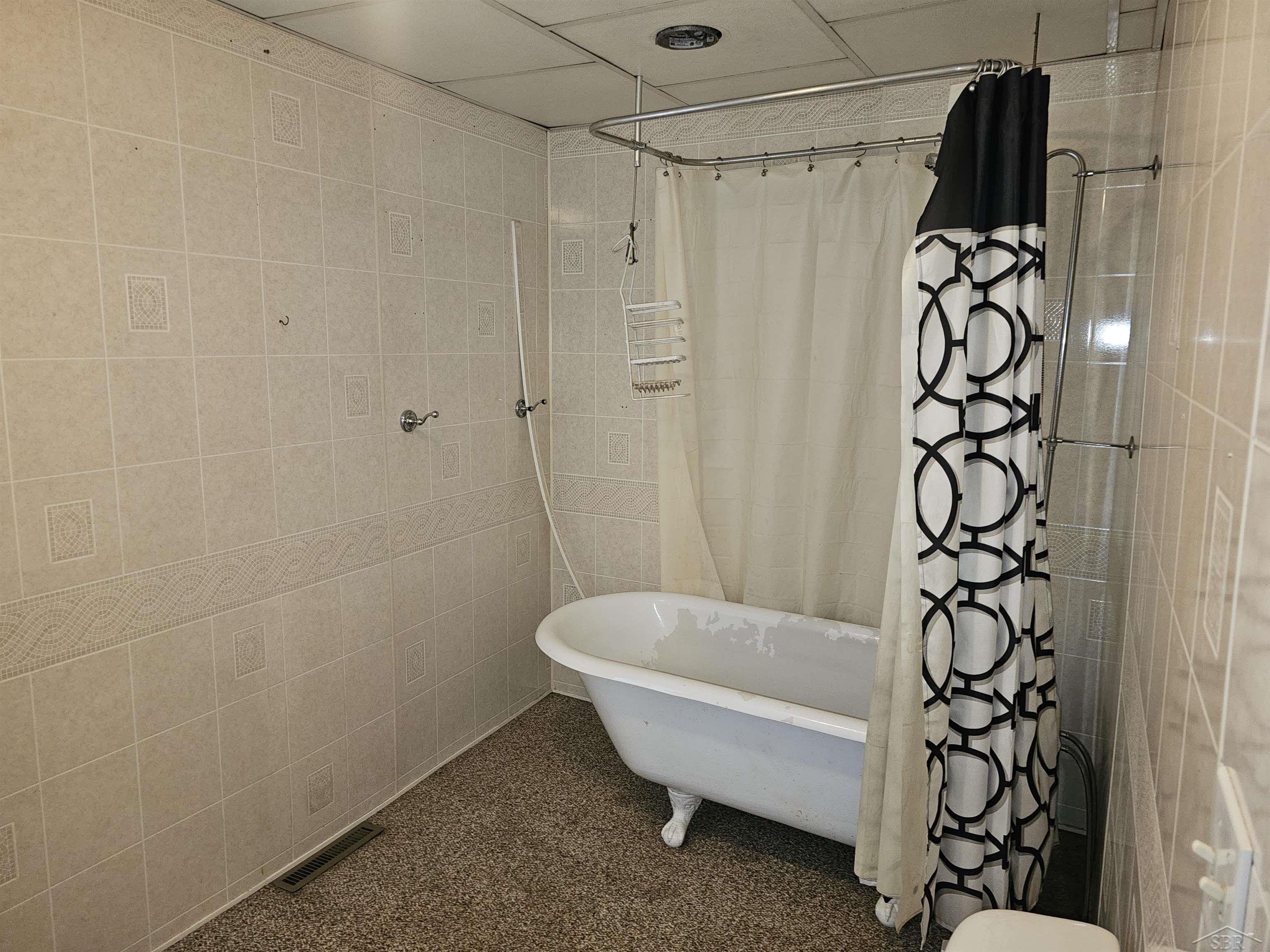 1350 Main Street Snover, MI 48472 - Photo 20 of 48 50113645-19.JPG