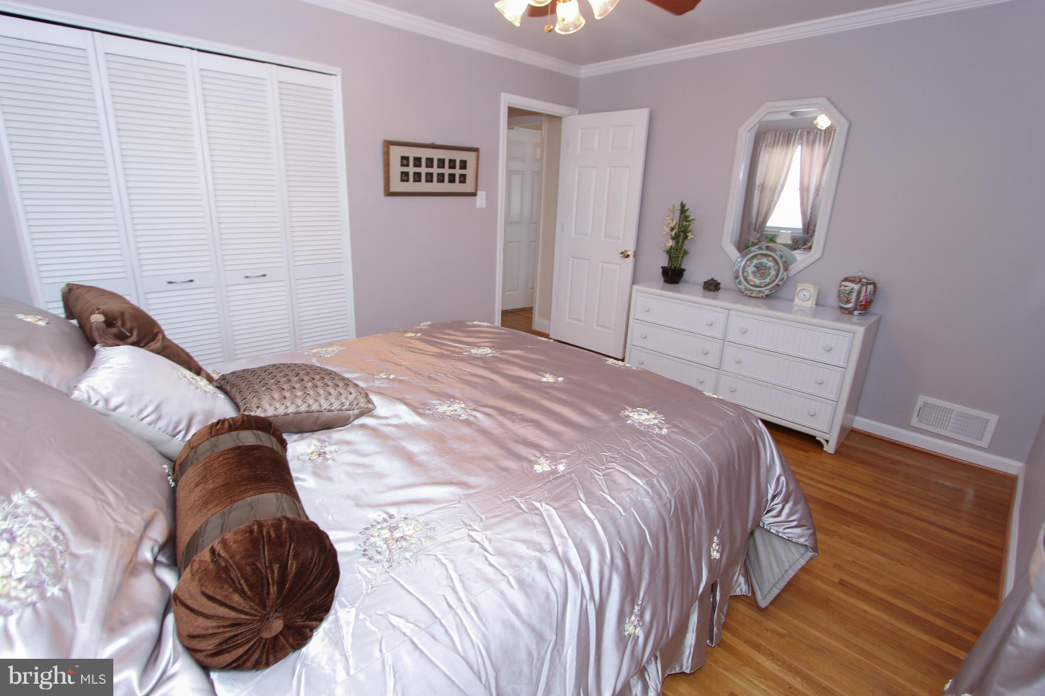 4117 Lees Corner Road Chantilly, VA 20151 - Photo 21 of 30 Bedroom
