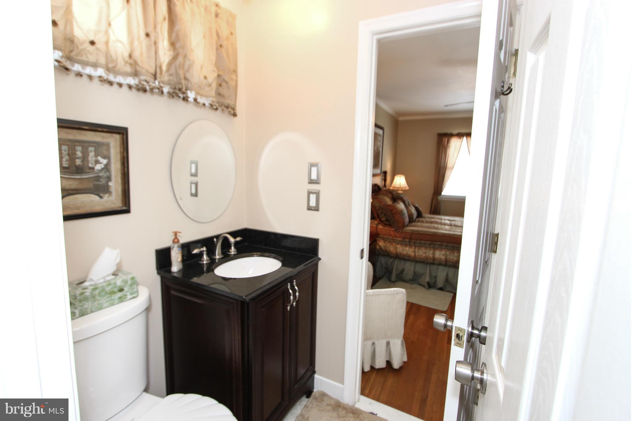 4117 Lees Corner Road Chantilly, VA 20151 - Photo 26 of 30 Bath (Master)
