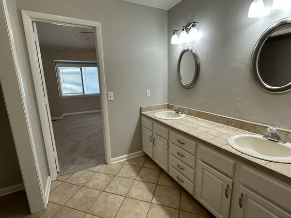 $2,200 | 523 Belle Pointe Court, Nashville, TN 37221