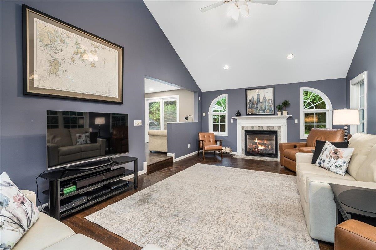 14 Nathaniel Drive Hudson, NH 03051 - Photo 20 of 60