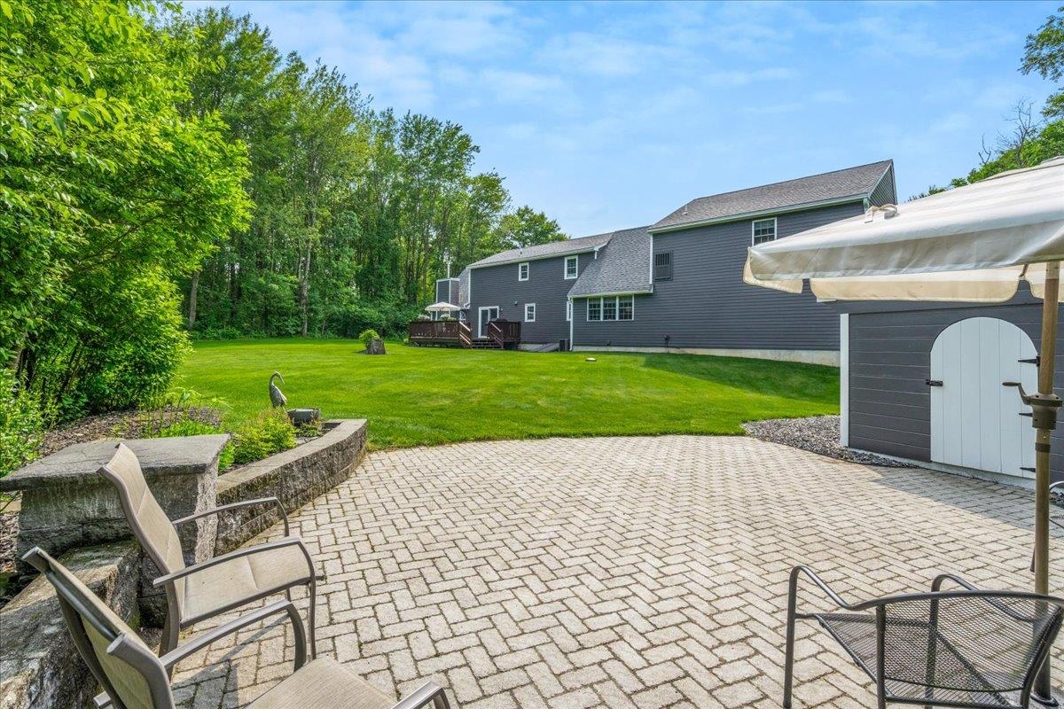 14 Nathaniel Drive Hudson, NH 03051 - Photo 47 of 60