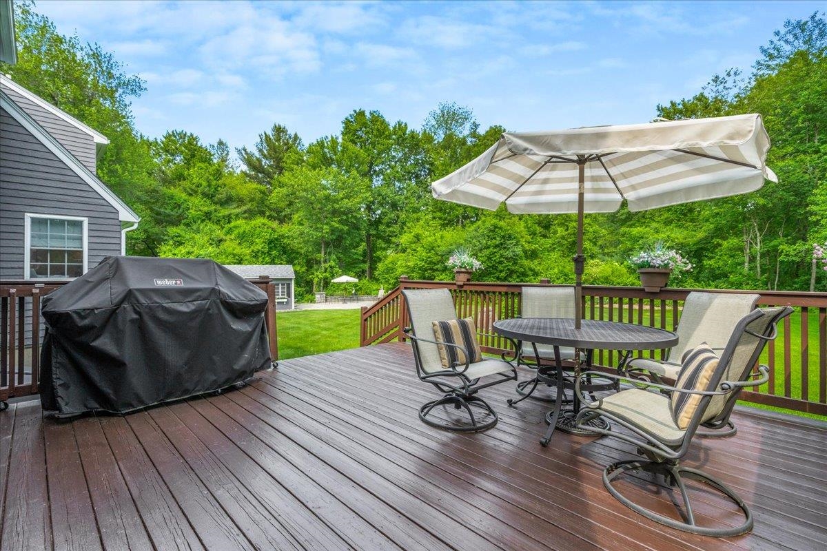 14 Nathaniel Drive Hudson, NH 03051 - Photo 50 of 60