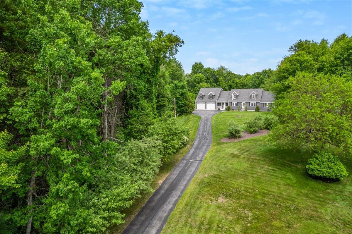 14 Nathaniel Drive Hudson, NH 03051 - Photo 53 of 60