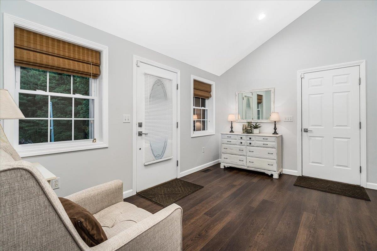 14 Nathaniel Drive Hudson, NH 03051 - Photo 6 of 60