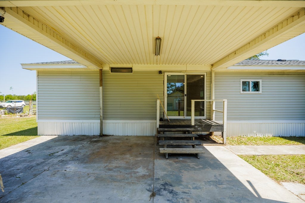 1676 Barker Road Ray City, GA 31645 - Photo 11 of 27 Gallery Image 11