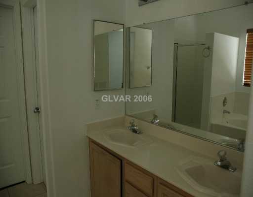 1832 April Mist Street Henderson, NV 89002 - Photo 7 of 8 Master Bath/Spa.