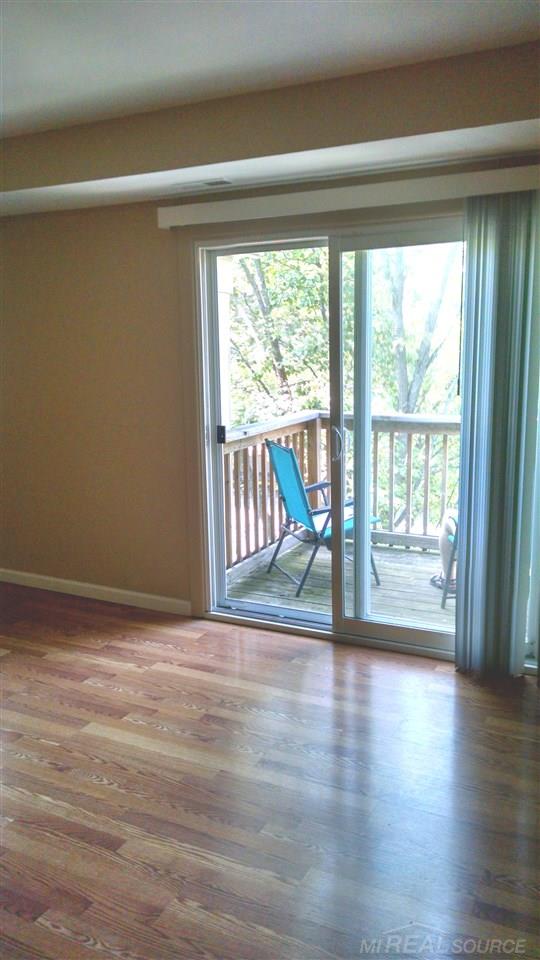 45260 Keding Street, Unit 301 Utica, MI 48317 - Photo 13 of 33
