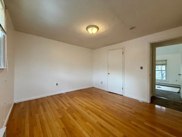 $3,000 | 98 West Spring Street, Avon, MA 02322