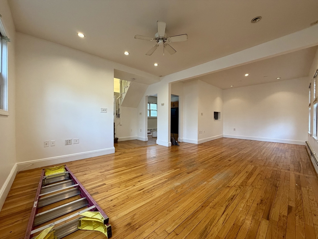 98 West Spring Street Avon, MA 02322 - Photo 7 of 20