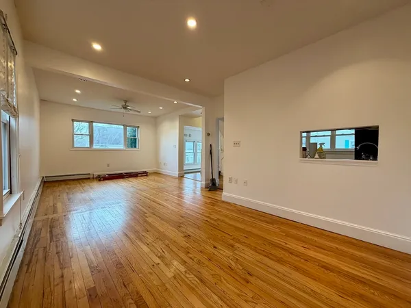 $3,000 | 98 West Spring Street, Avon, MA 02322