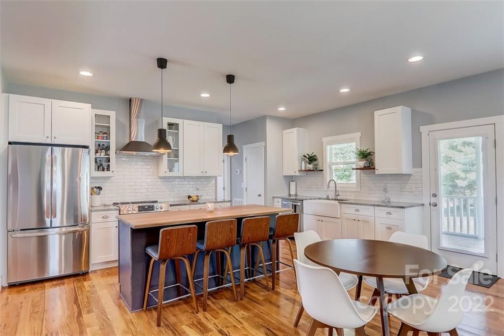 302 Magnolia Ridge Road Swannanoa, NC 28778 - Photo 13 of 31 Gallery Image 13