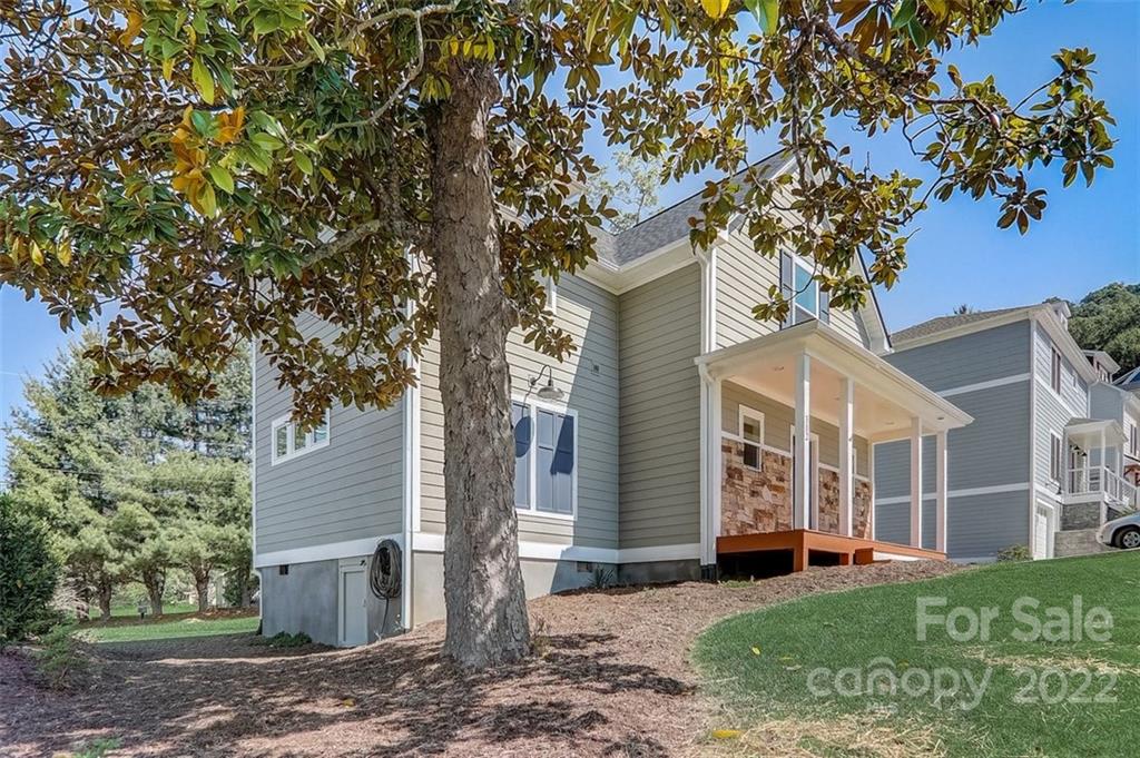 302 Magnolia Ridge Road Swannanoa, NC 28778 - Photo 4 of 31 Gallery Image 4