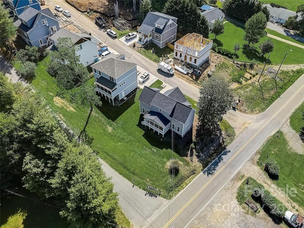 302 Magnolia Ridge Road Swannanoa, NC 28778 - Photo 10 of 31 Gallery Image 10