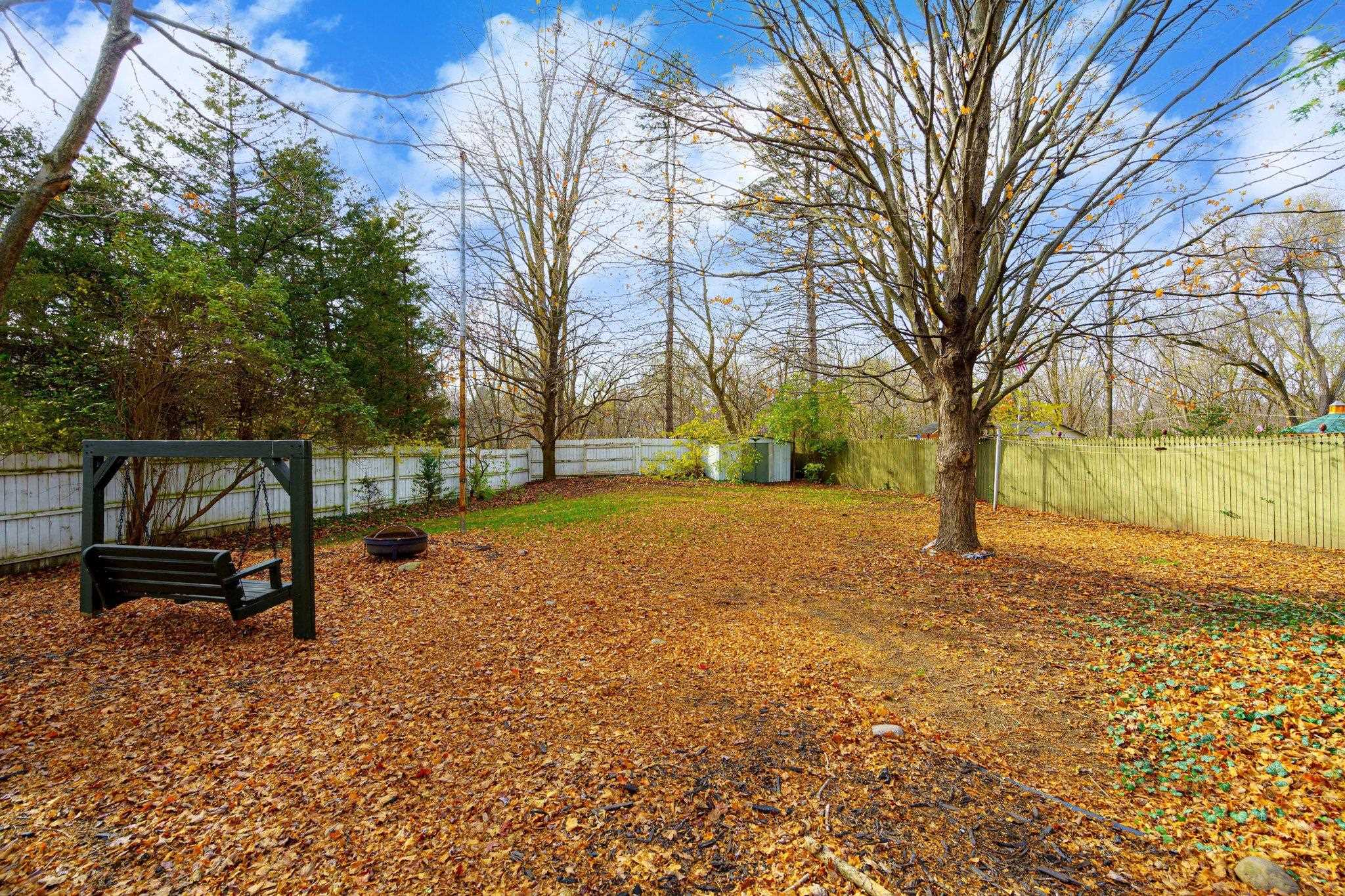 115 North Seymour Road Flushing, MI 48433 - Photo 6 of 37 50148386-1eb45bda-69b4-4e88-83a1-dcddf3a5eb67.JPG